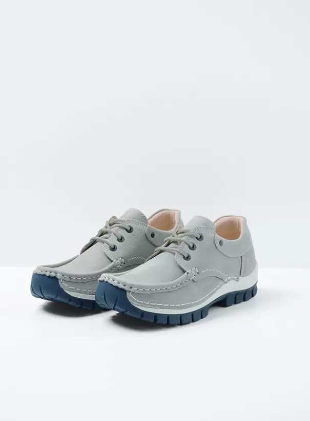 Veterschoenen<Wolky Fly Summer lichtgrijs nubuck