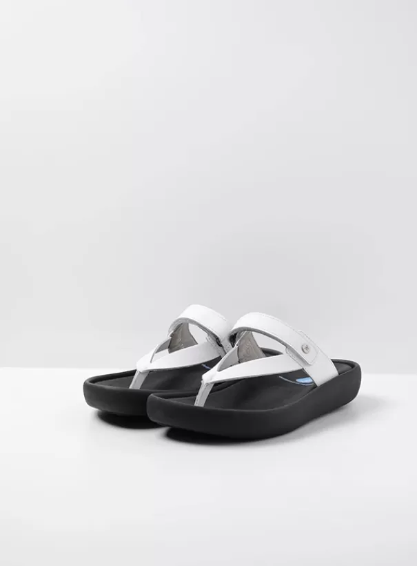 Slippers | Voorjaar/zomer 2024<Wolky Peace wit leer