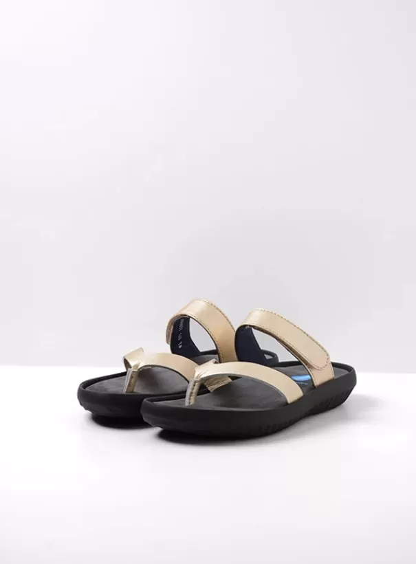 Slippers | Voorjaar/zomer 2024<Wolky Tahiti goud leer